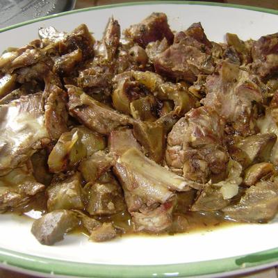 Agnello con carciofi 